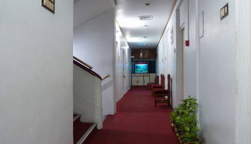 Hotel Avenue Club, Kolkata 5